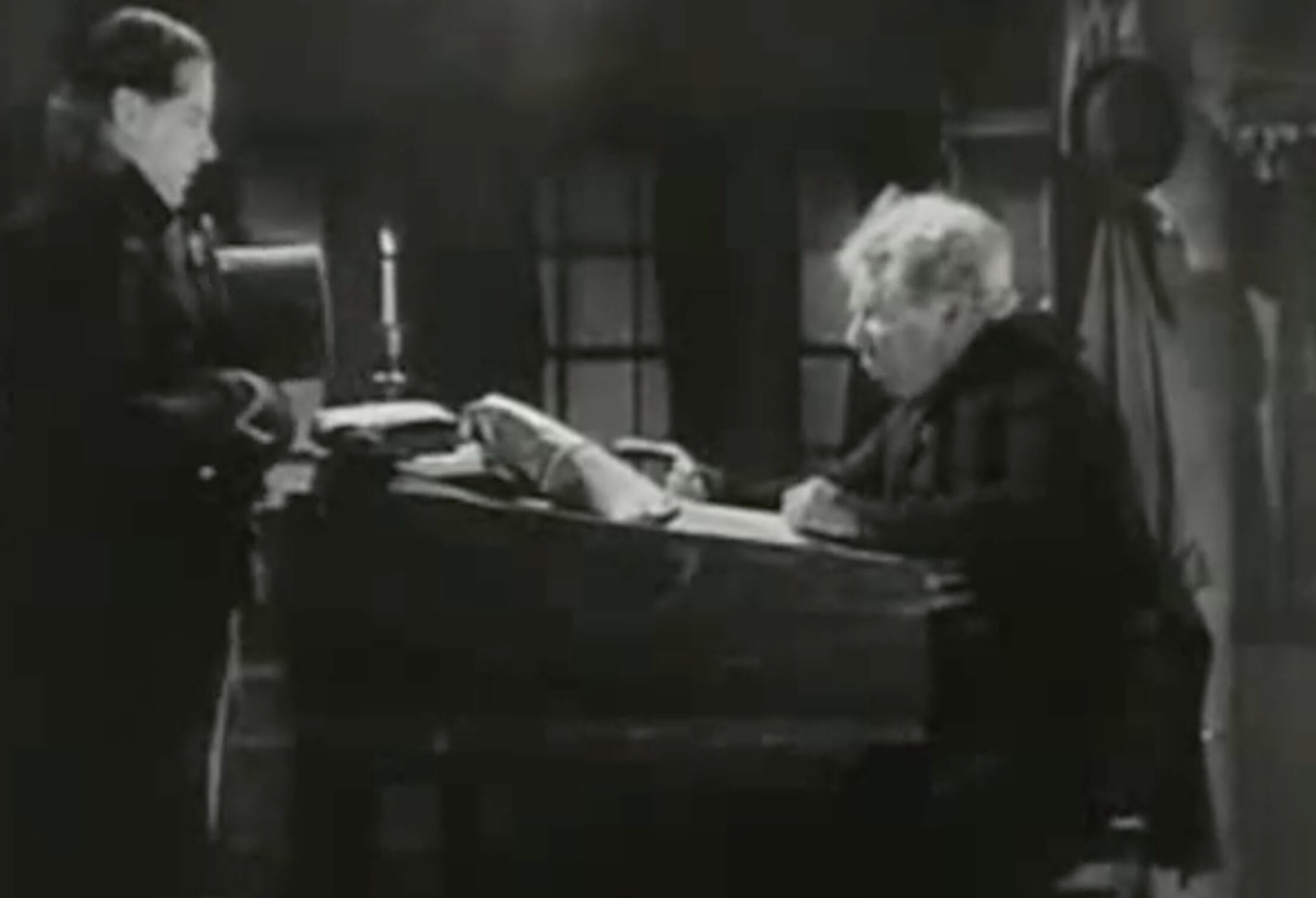 video-section-banner-image